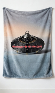 Luxury LV UFO Speaker Flannel Sofa Throw Blanket 485